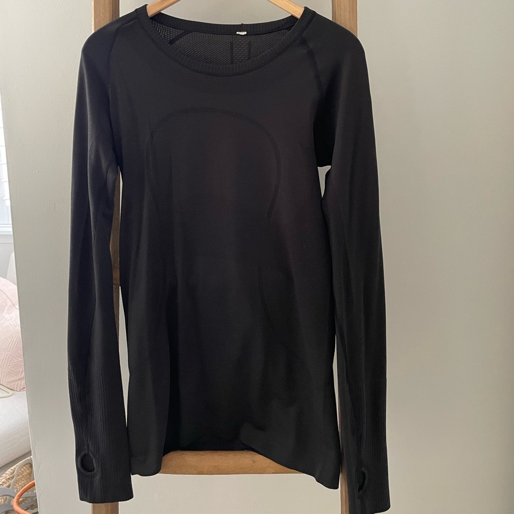 Lululemon Swiftly Longsleeve Size 8